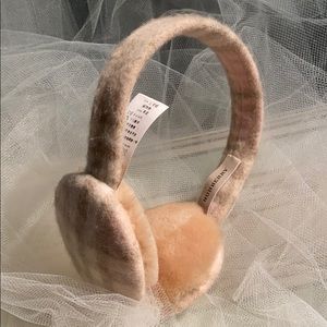 Pink Burberry earmuff. NWOT.